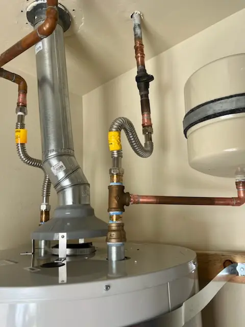 Water heater installation and plumbing repair in Melrose Manors
